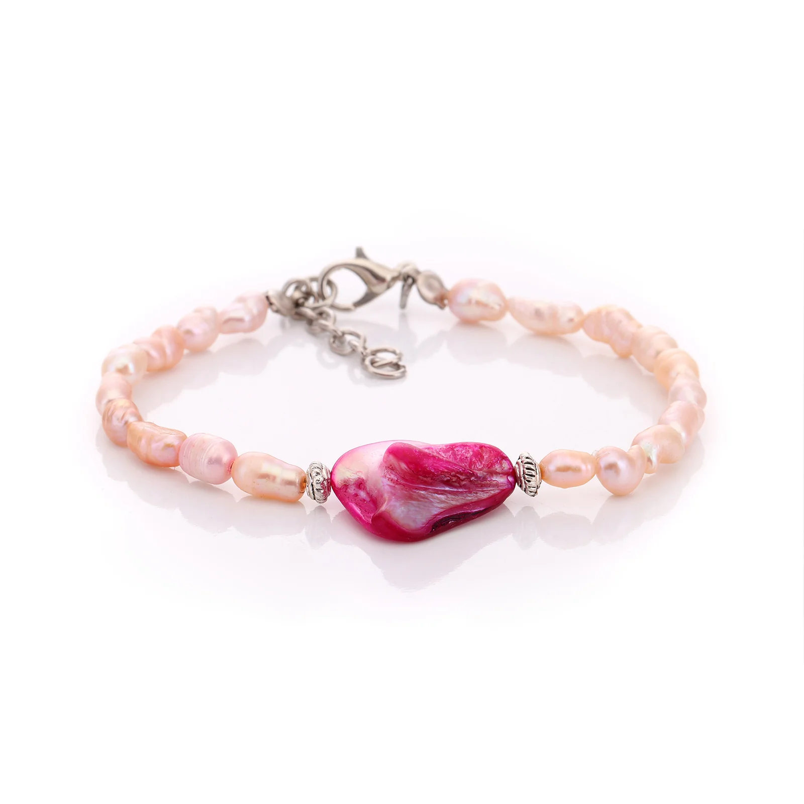 Bracelet en nacre et perles d'eau douce