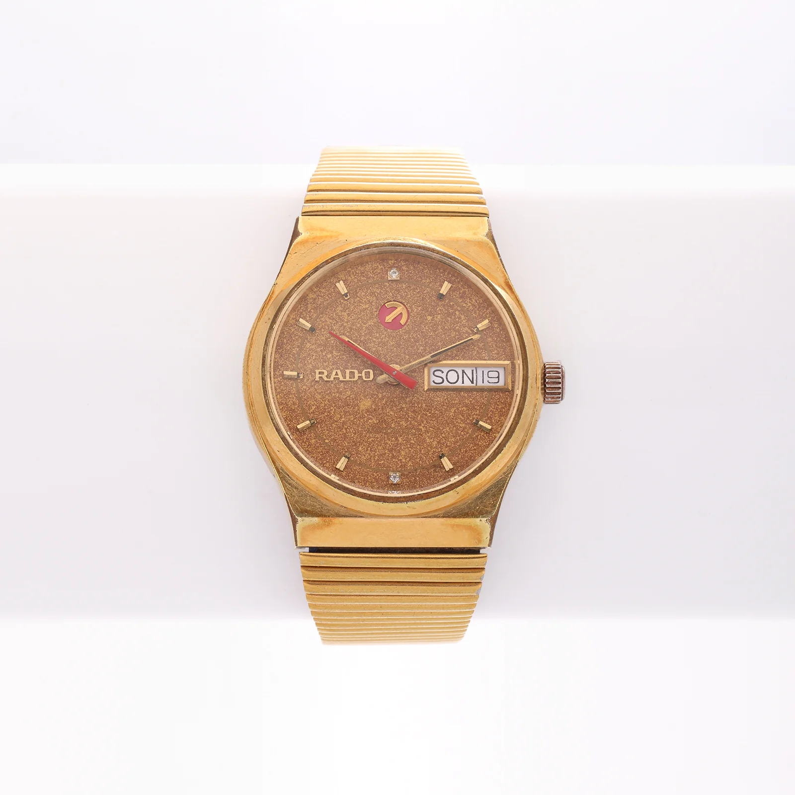 Montre Vintage Rado — Voyager « Diamond Dial », Jour-Date, 35 mm